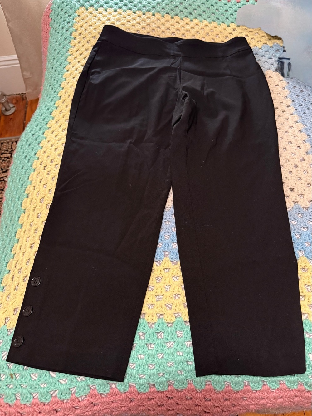 Counterparts Black sz16 Pants with Button detail on ankle